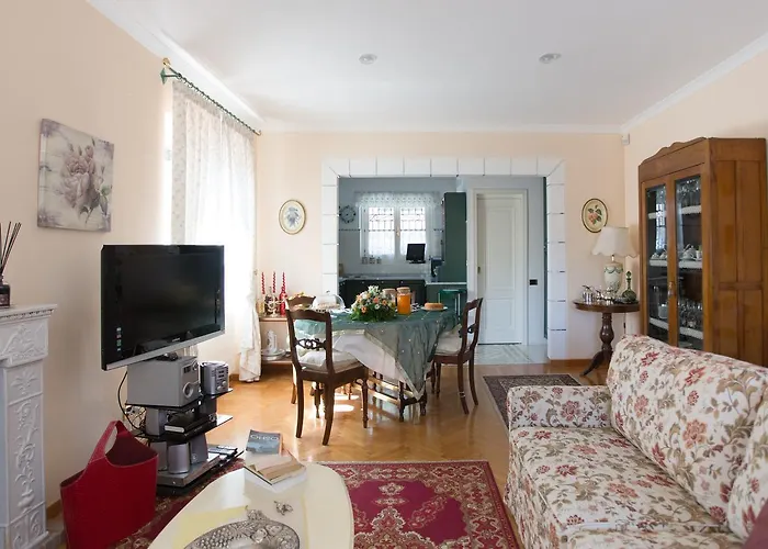 Prestige לינה וארוחת בוקר 3*